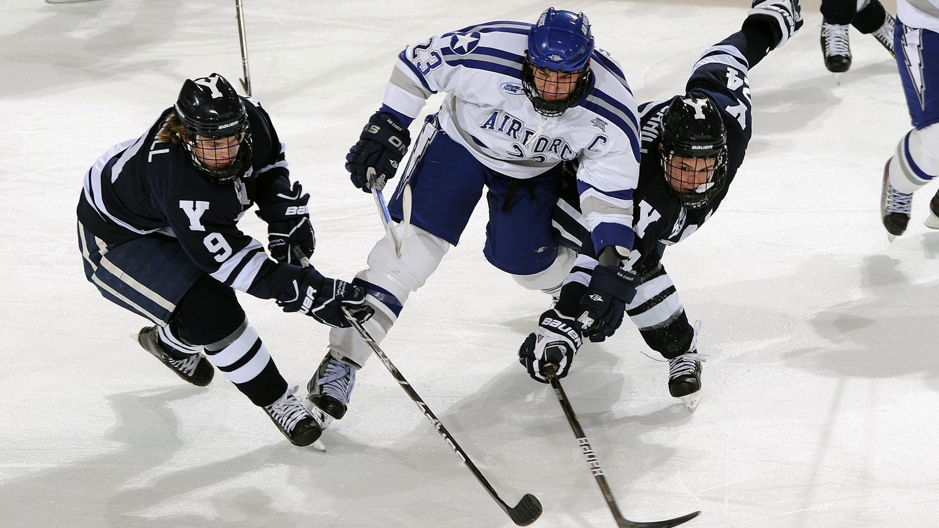 公牛强势晋级广东队,布伦森成为关键先生,当东方战术遇上西方铁血