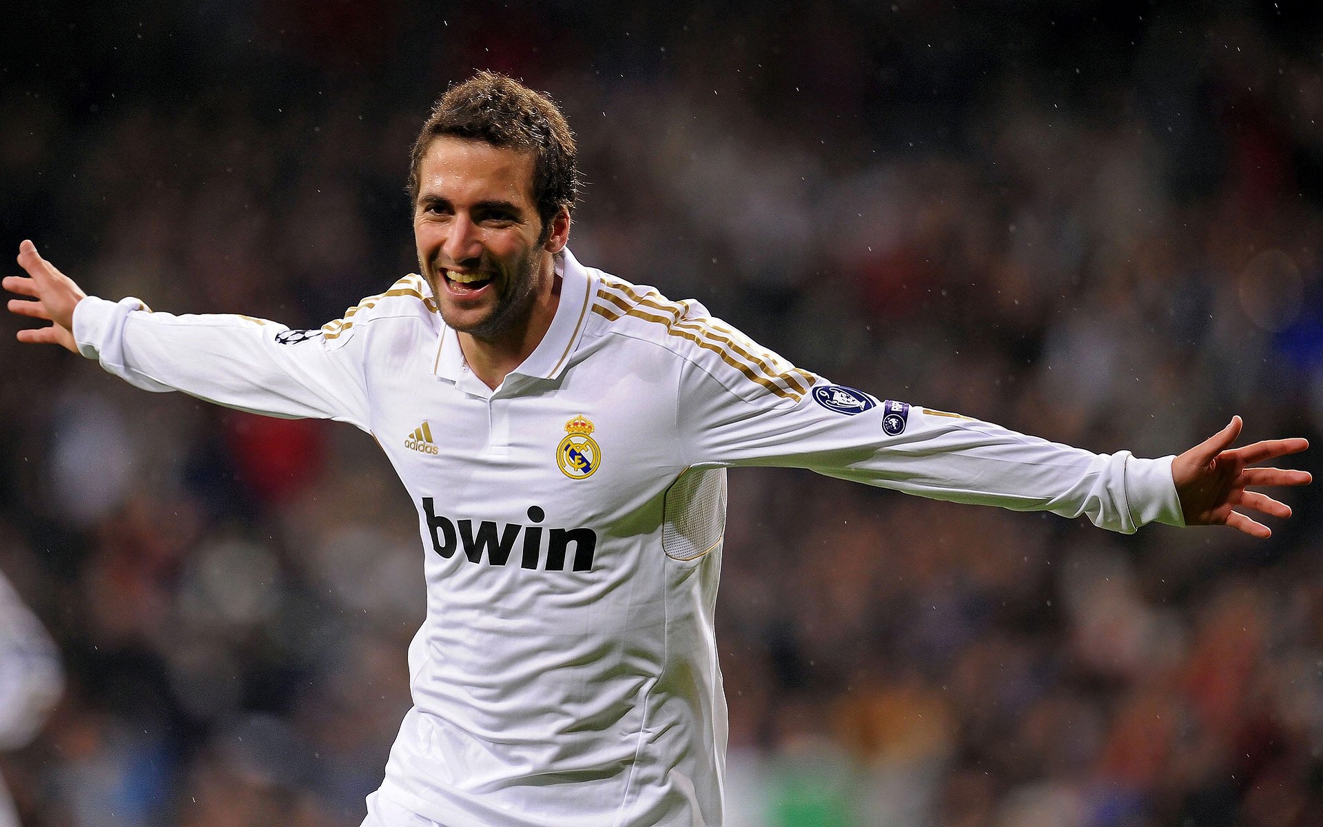 当F1的弯道哲学，在绿茵场上碾过三狮军团